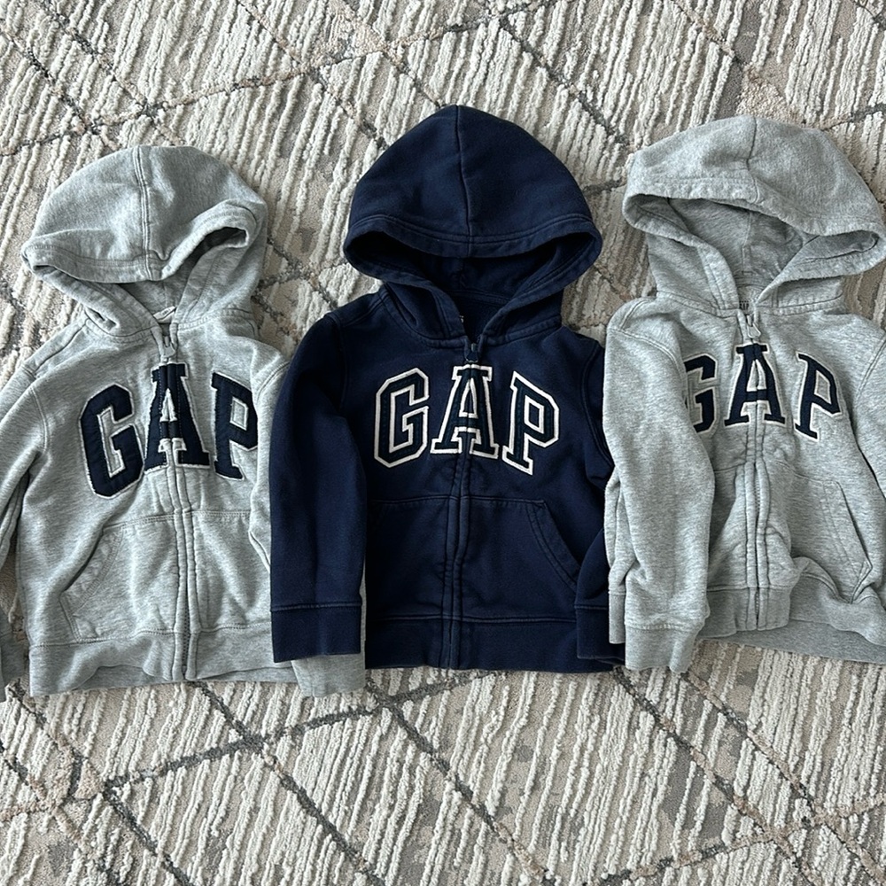 Three Gap sweatshirt jackets
